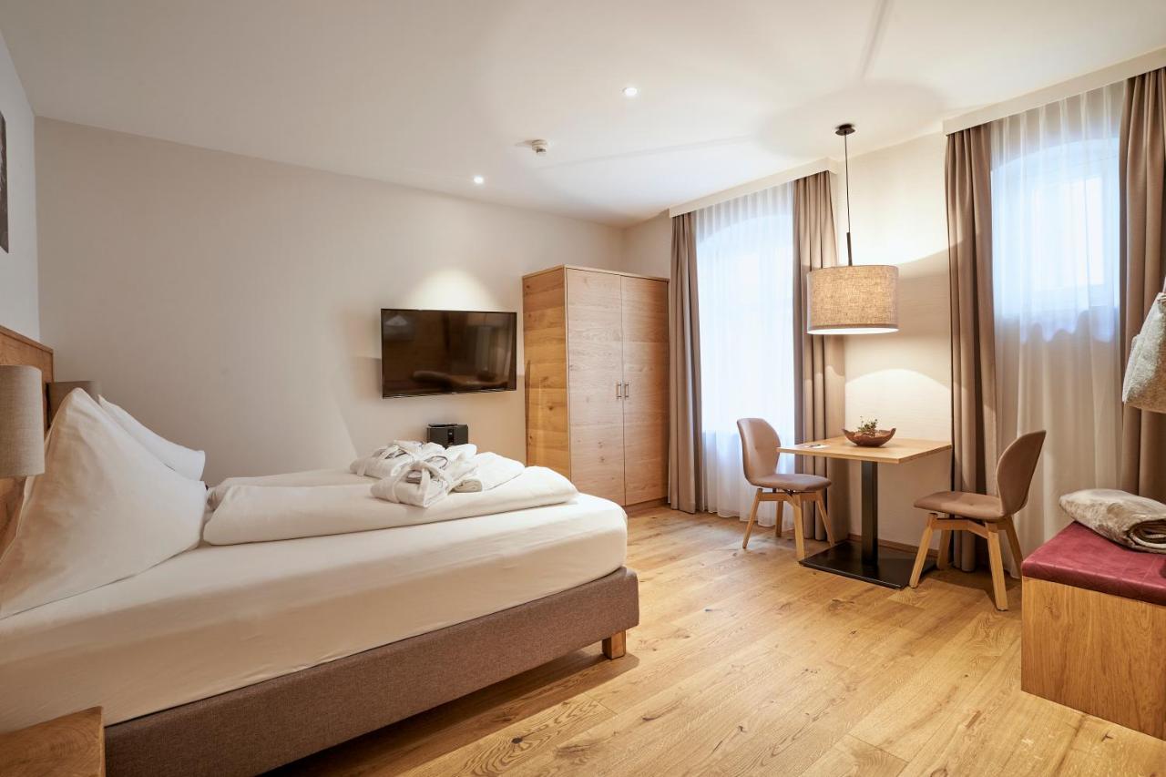 Adler Alpen Apartments シュルンス エクステリア 写真