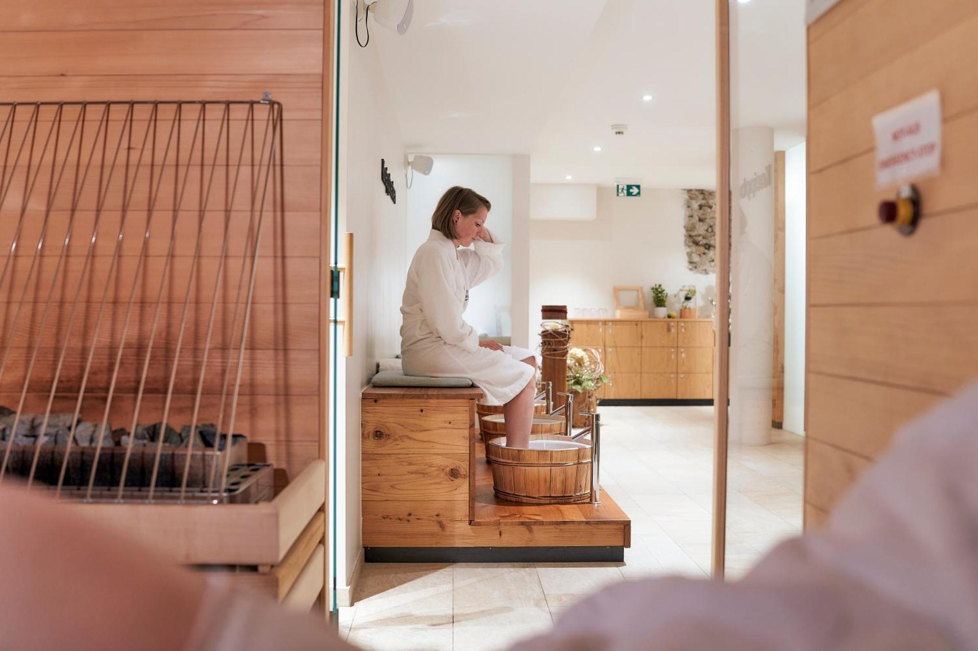 Adler Alpen Apartments シュルンス エクステリア 写真